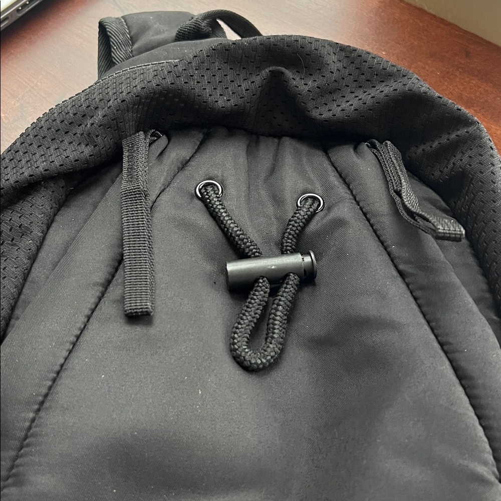 Mini Gymshark Backpack - Picture 3 of 5